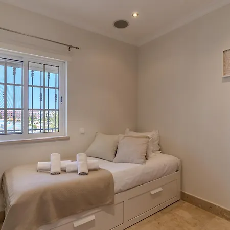 Apartament #318 Spacious 2br Bright Interiors *