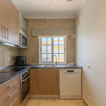 Apartament #318 Spacious 2br Bright Interiors Albufeira